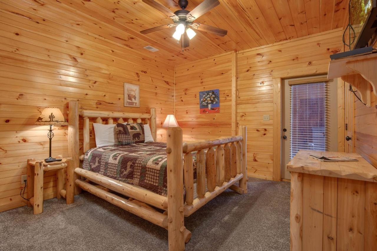 Pine Tree Lodge แกตลิงเบิร์ก ภายนอก รูปภาพ